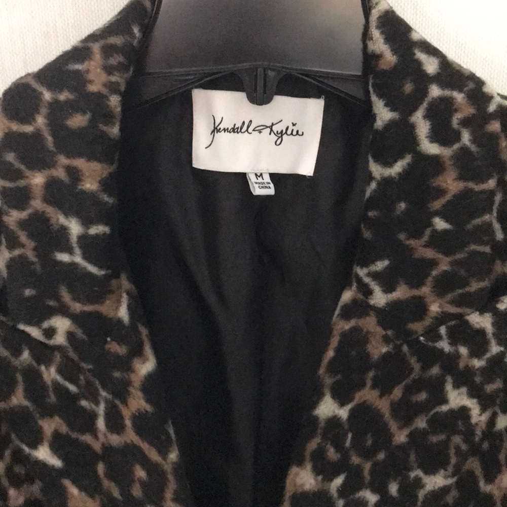 Kendall & Kylie leopard print coat! Brand NEW! ❤️